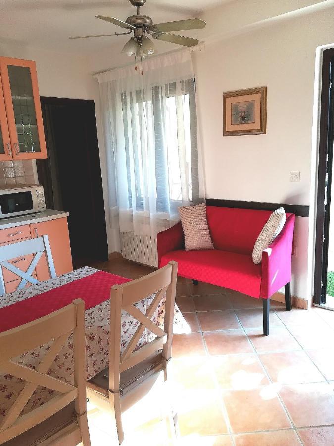 Apartmani Villa Otilija Porec Exterior photo