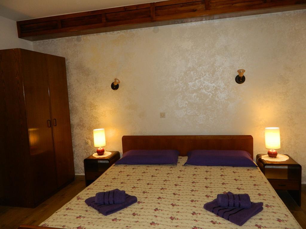 Apartmani Villa Otilija Porec Exterior photo